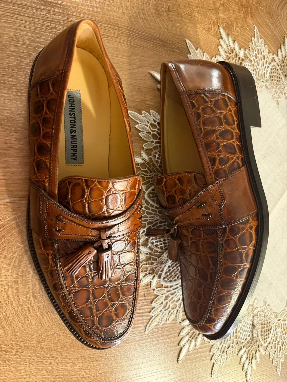 Men’s Johnston & Murphy Leather Tassel Loafers Croc Pattern 9.5 M made in Italy